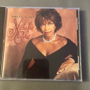 🎉5 for $15 🎉 NATALIE COLE HOLLY AND IVY- CHRISTMAS CD